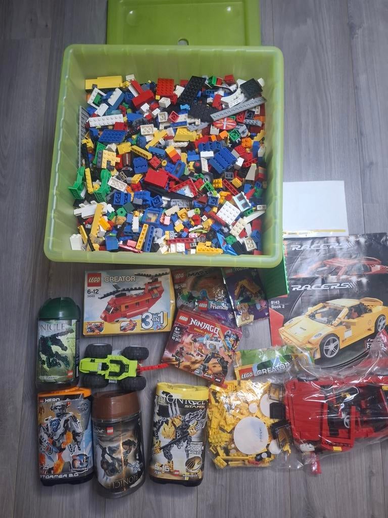 Lego bak vol en F8143 en Bionicle, Ophalen