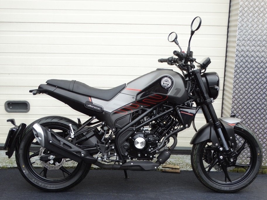 Benelli A1 leoncino, Ophalen, Gebruikt