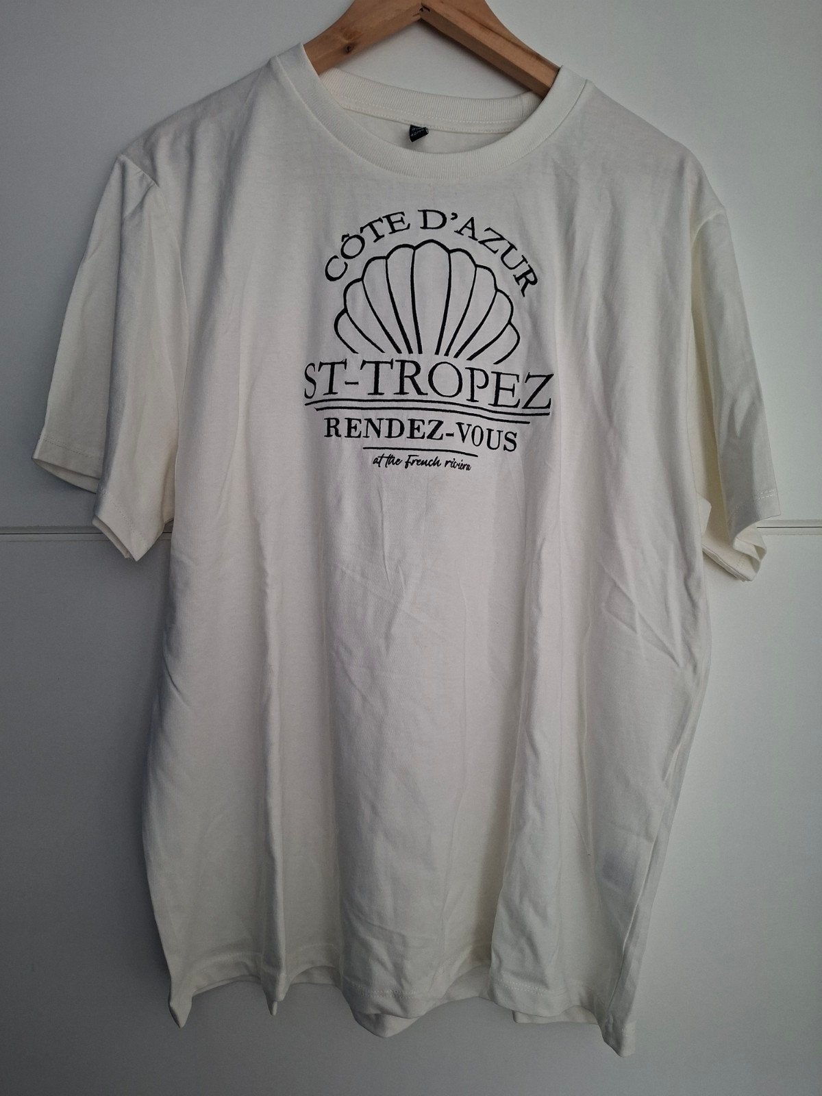 2 leuke nieuwe tshirts van Wibra maat 42/44, Kleding | Dames, Wit, Maat 42/44 (L), Nieuw, Ophalen of Verzenden