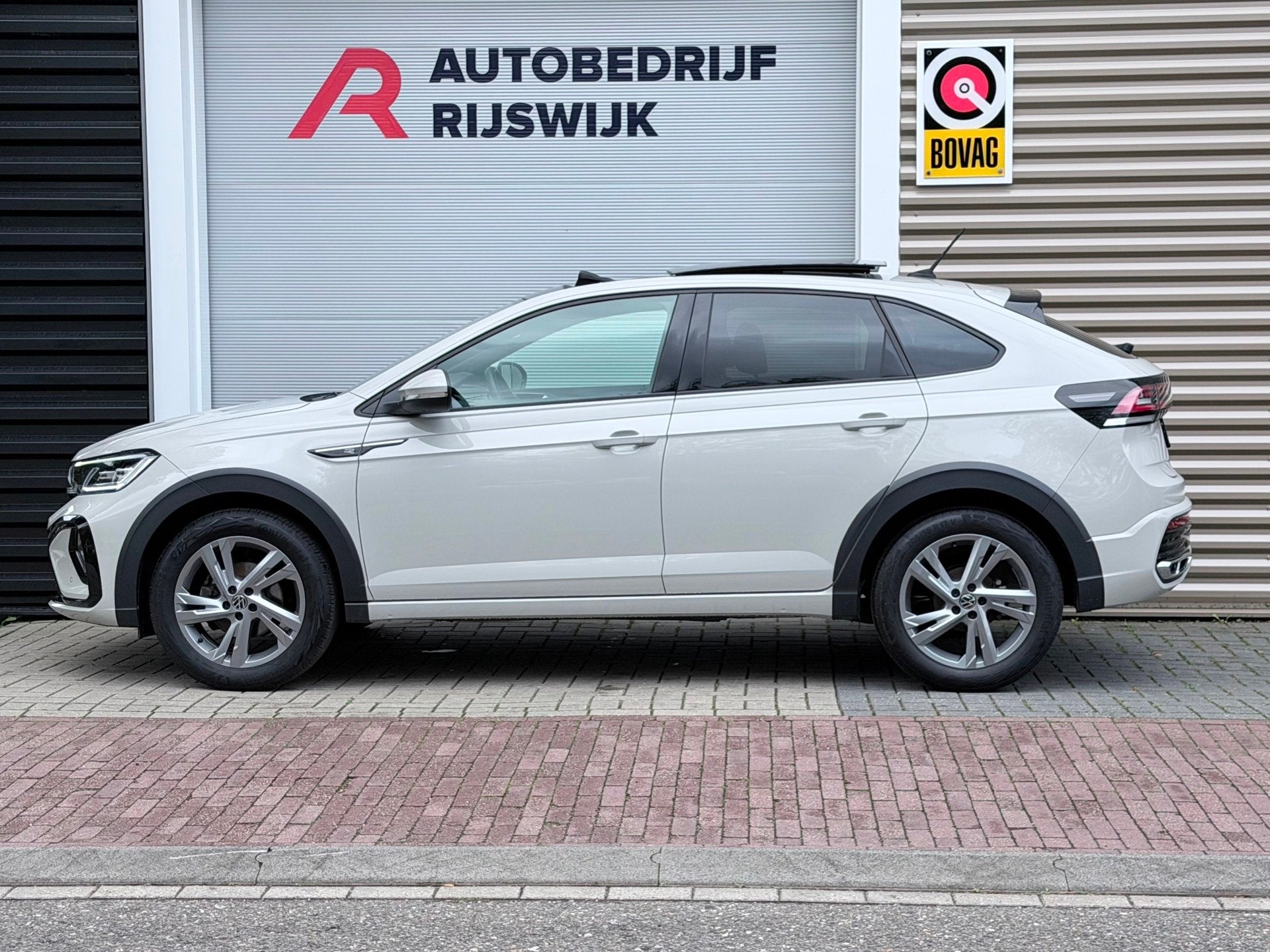Volkswagen TAIGO 1.5 TSI R-Line Pano/AppleCar/Xenon, Auto's, Euro 6, 4 cilinders, 1192 kg, Alcantara