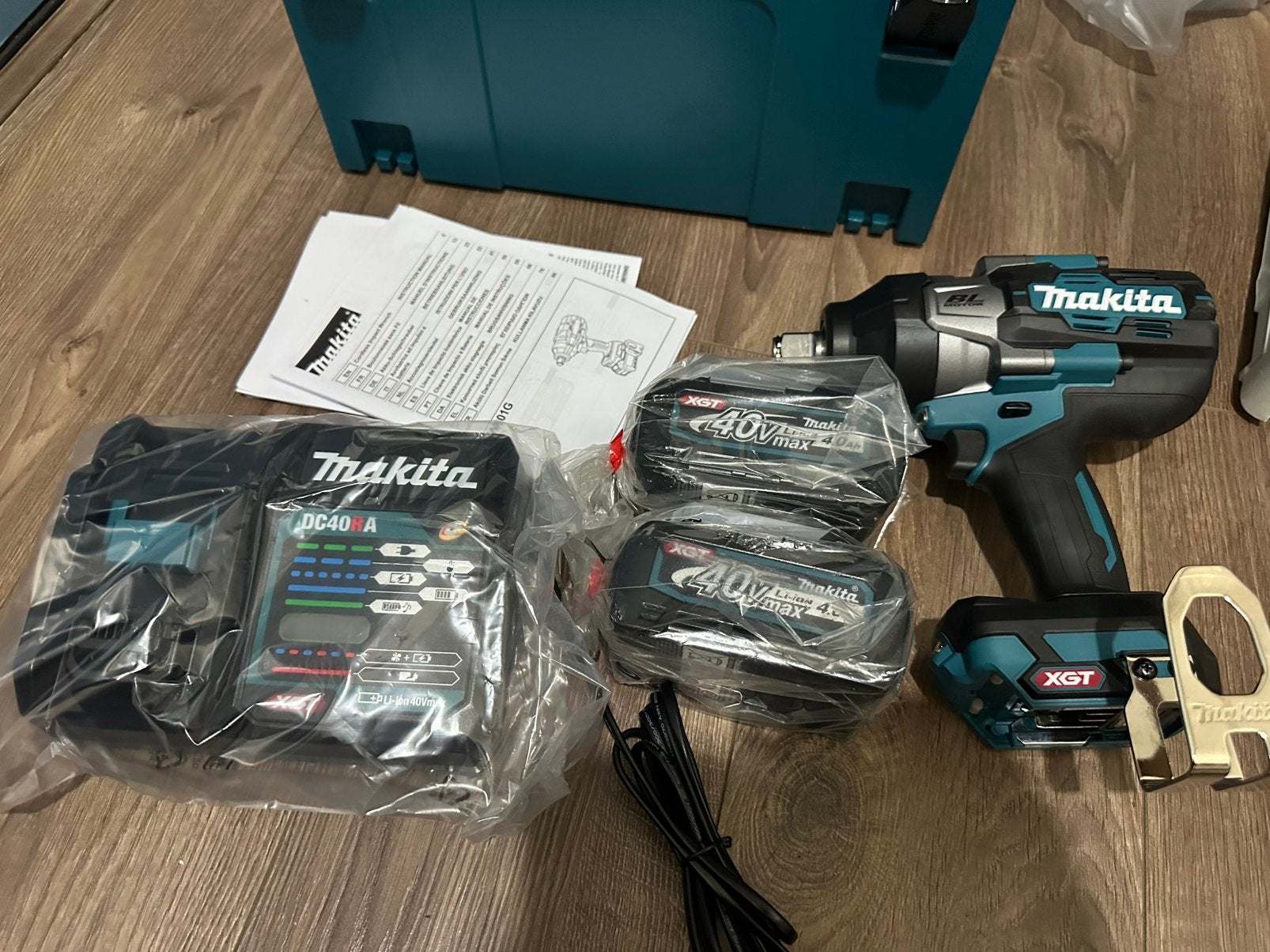 Makita slagmoersleutel 40v, Ophalen, Zo goed als nieuw