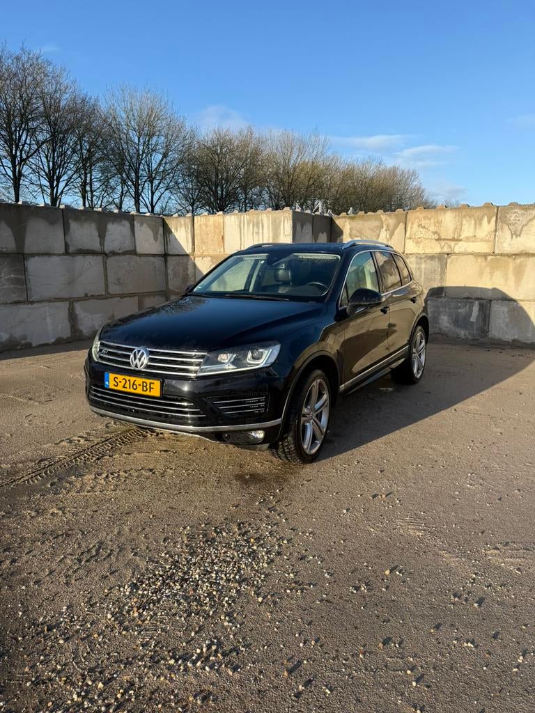 Volkswagen touareg 2015 grijskenteken mogelijk, Auto's, 11 km/l, Stationwagon, Diesel, Particulier