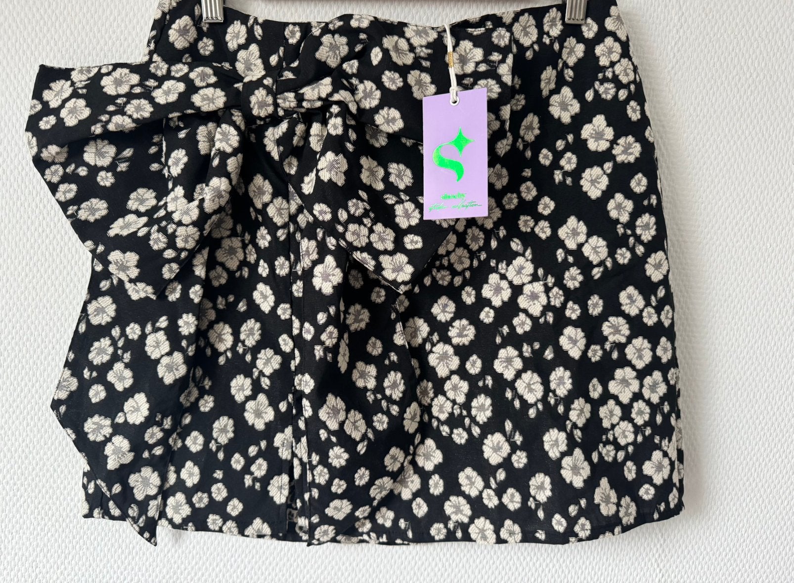 Nieuw Shoeby Studio Collection rok gebloemd M, Maat 38/40 (M), Verzenden, Zwart, Nieuw