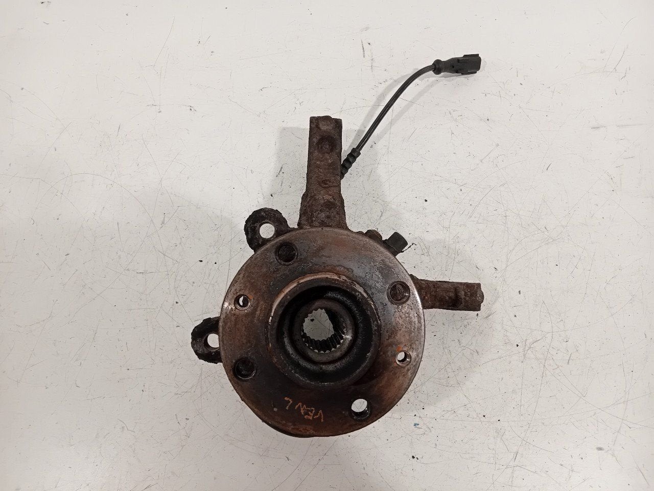 Wielnaaf links voor Renault Twingo, Onderdelen@venauto.nl, Van der Ven Autorecycling B.V., Gebruikt, Ettenseweg 76, 4706 PB Roosendaal, The Netherlands