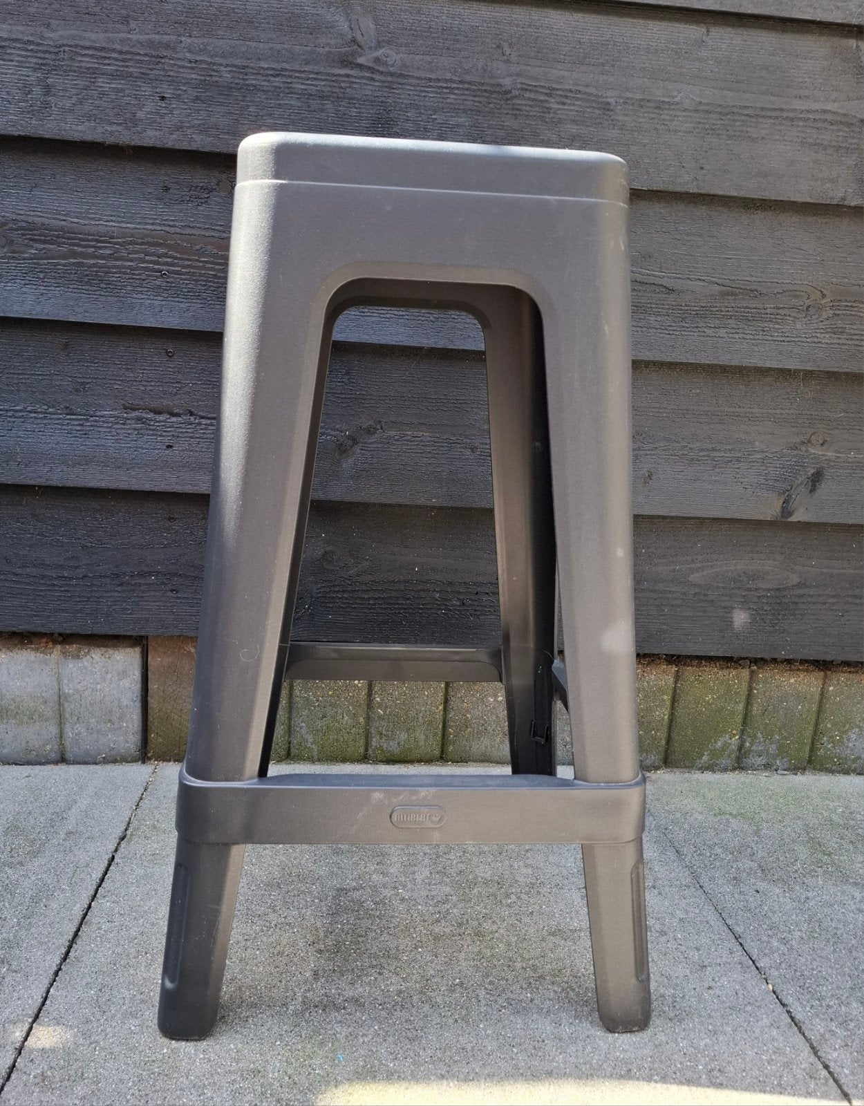 Keter Allibert Plastic Kruk 65 cm hoog, Ophalen, Zo goed als nieuw, Kunststof