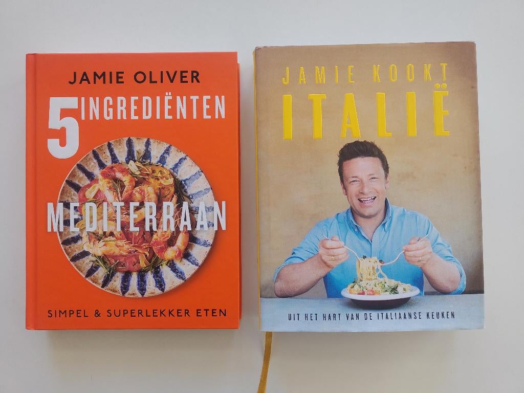 J. Oliver - 5 ingrediënten mediterraan & Jamie kookt Italië, Boeken, Kookboeken, Italië, Verzenden, Zo goed als nieuw, Jamie Oliver