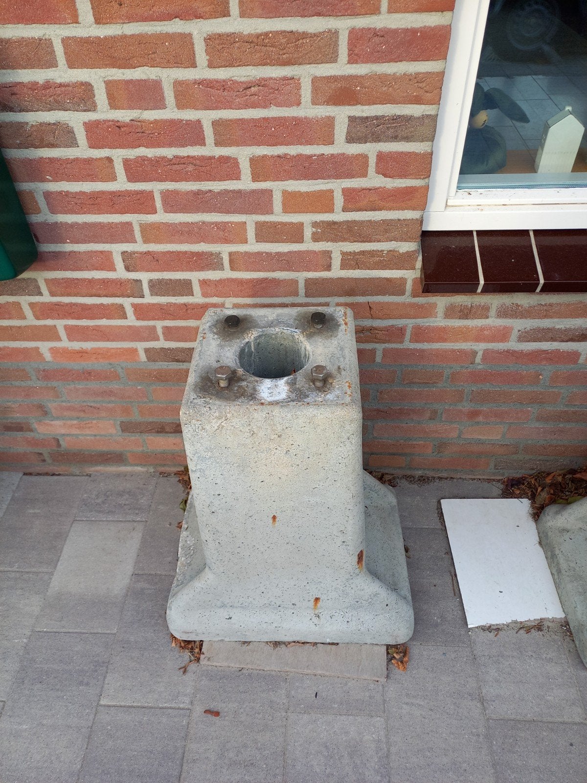 Robuust Spijlenhekwerk en Betonvoeten, Ophalen, Met poort, Gebruikt, Spijlenhekwerk
