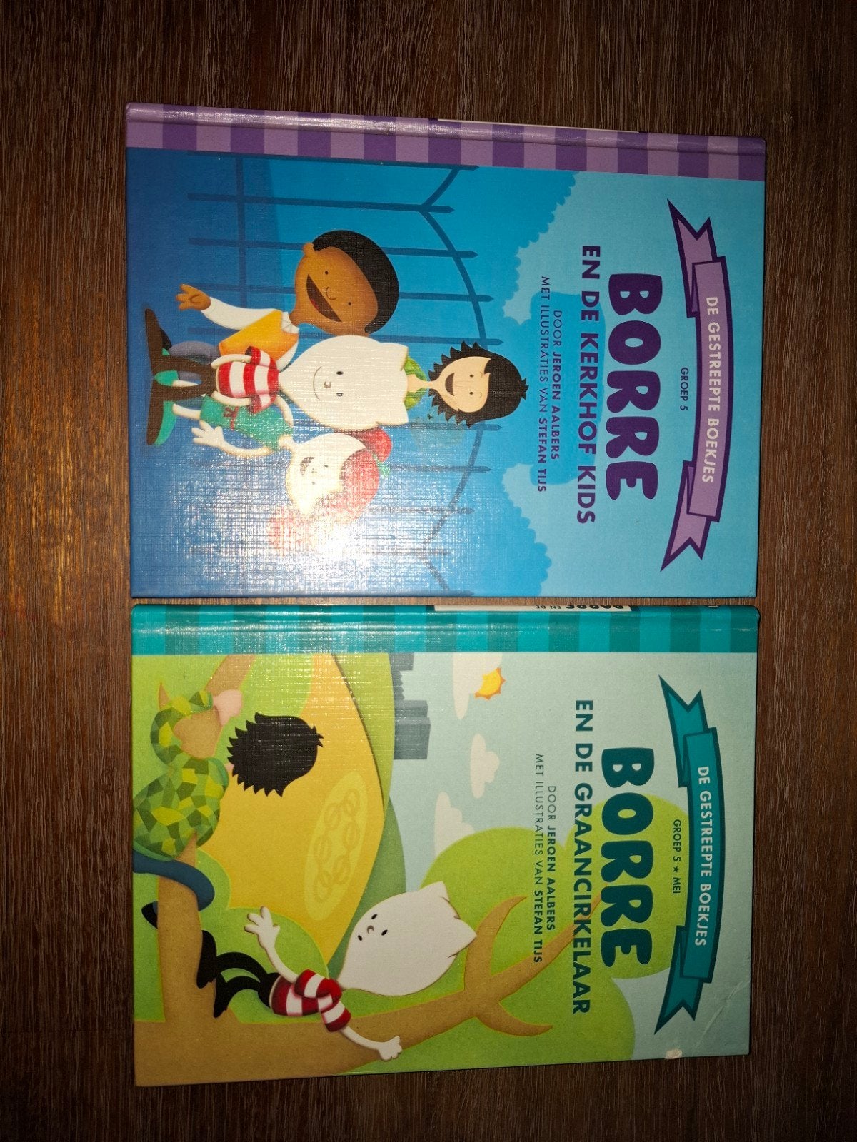 2 boekjes: Borre en de Kerkhof Kids & Borre en de Graan, Ophalen of Verzenden, Gelezen, Fictie algemeen