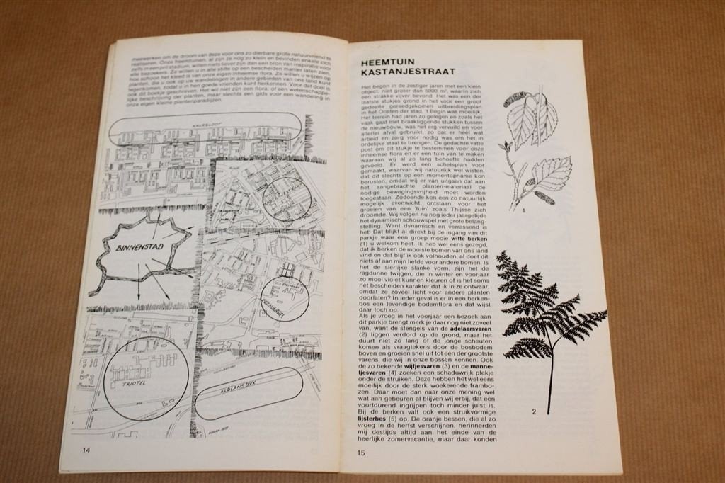 Van Essen-heemtuinen Leeuwarden — Natuurgids [1974], Ophalen of Verzenden, Gelezen
