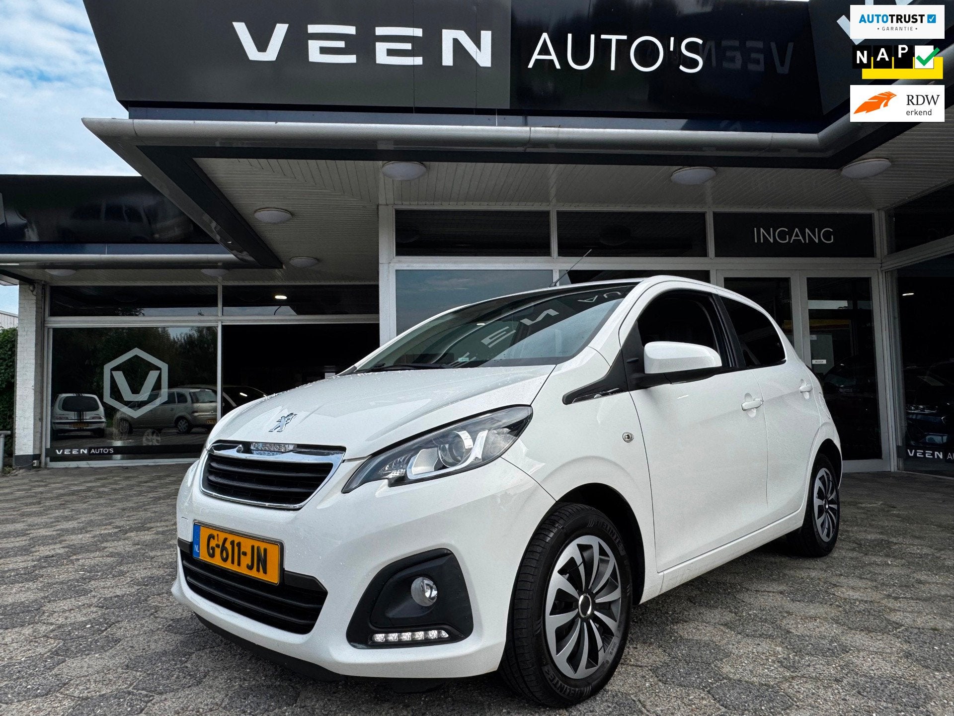 Peugeot 108 1.0 e-VTi Active CarPlay 5 Deurs Led NAP!, Auto's, Voorwielaandrijving, Euro 6, 4 stoelen, Wit