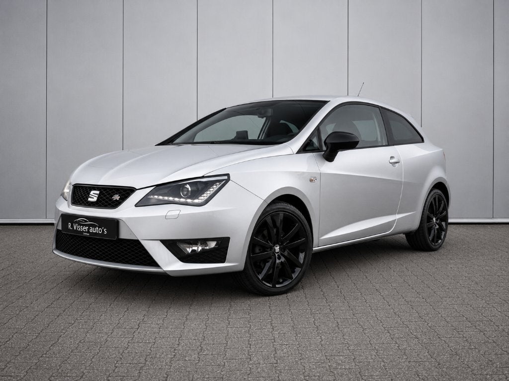 Seat Ibiza FR 1.2 TSI 2015 Xenon/Cruise/Stoelverwarming, Auto's, Voorwielaandrijving, Euro 5, 40 €/maand, Zwart