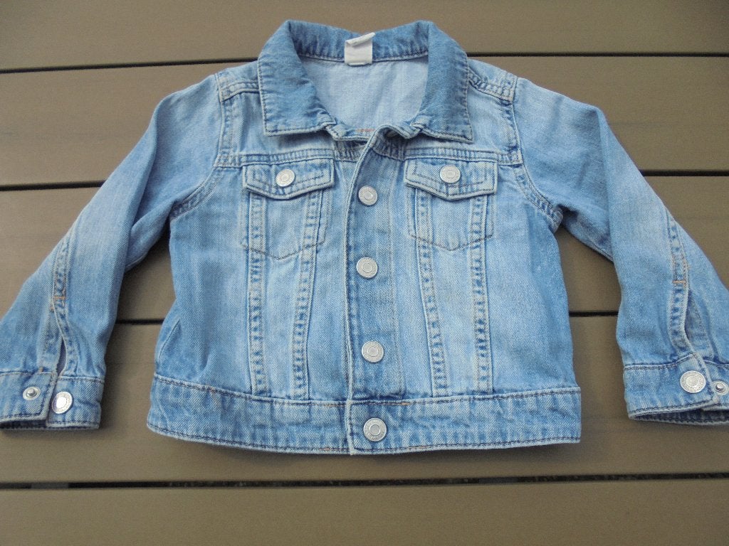 Lichtblauw spijkerjasje maat 86 H&M, Kinderen en Baby's, Babykleding | Maat 86, Gebruikt, Meisje, H&M, Ophalen of Verzenden