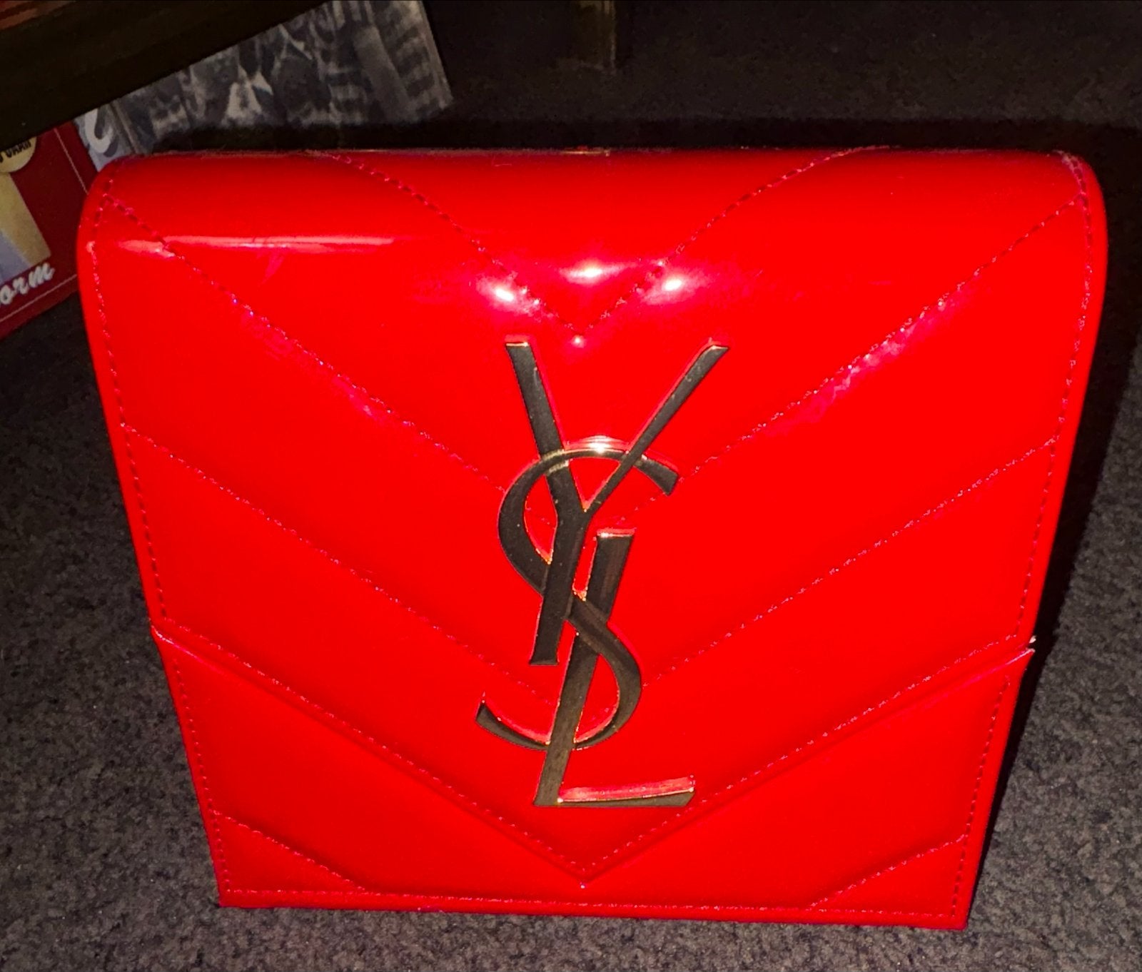 Stijlvolle Rode Make-up Tas met YSL-logo, Ophalen of Verzenden, Nieuw, Rood, Dame