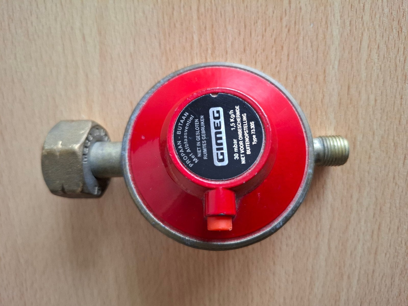 Gasdruk regelaar voor de blauwe campinggastank of BP gasfles, Ophalen of Verzenden, Gebruikt