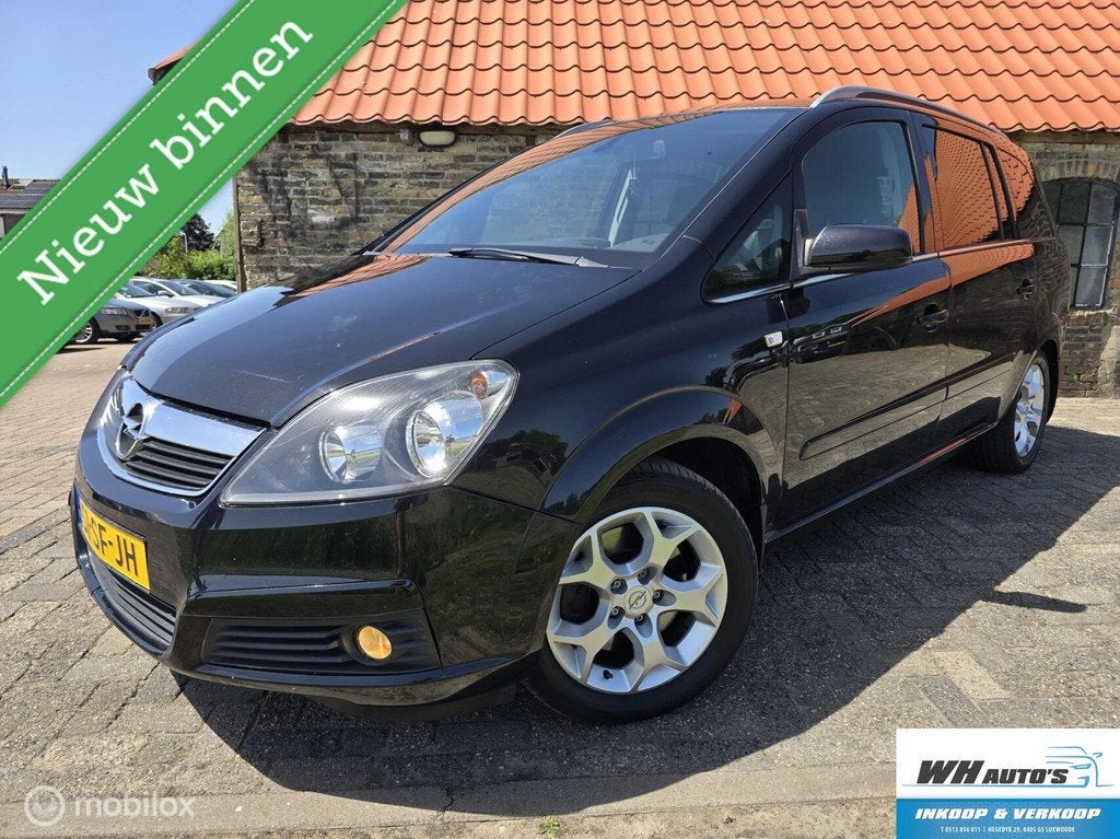 Opel Zafira 2.2 Cosmo AUTOMAAT, Gebruikt, 4 cilinders, 150 pk, 7 stoelen