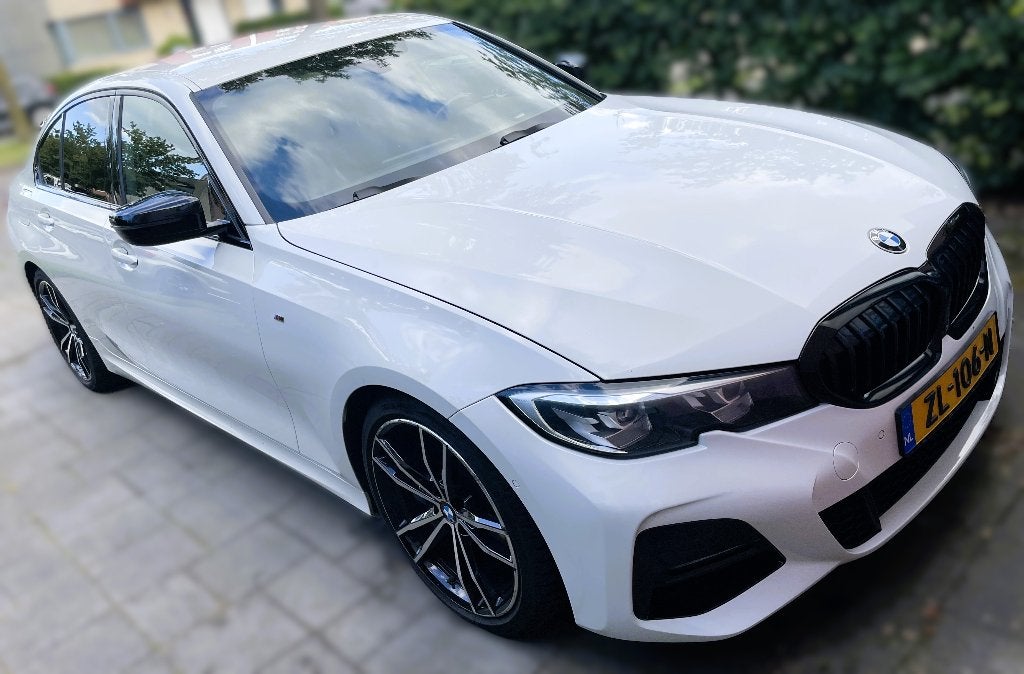 BMW 3-Serie | 330i | Ex. Edition M Sport | 258pk | 2019 Wit, Automaat, 1998 cc, Achterwielaandrijving, 4 cilinders