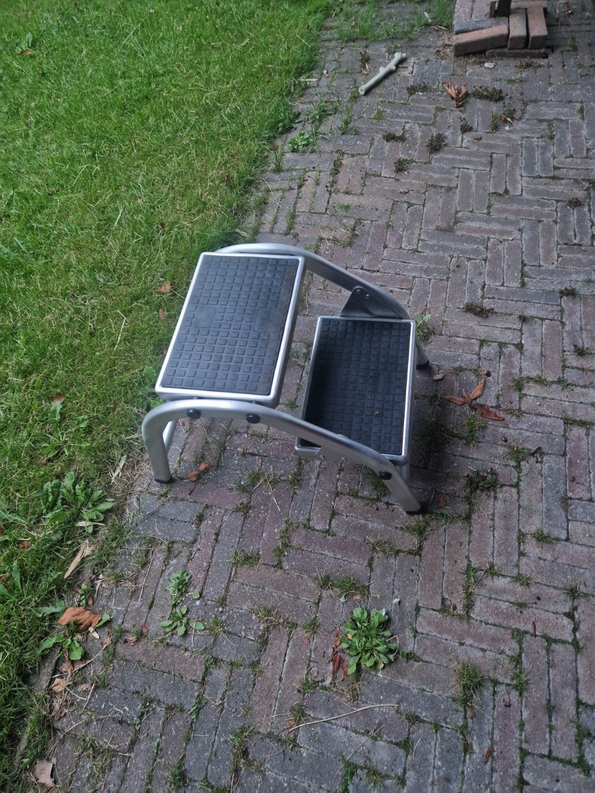 Trapje / opstapje voor caravan, Ophalen, Gebruikt