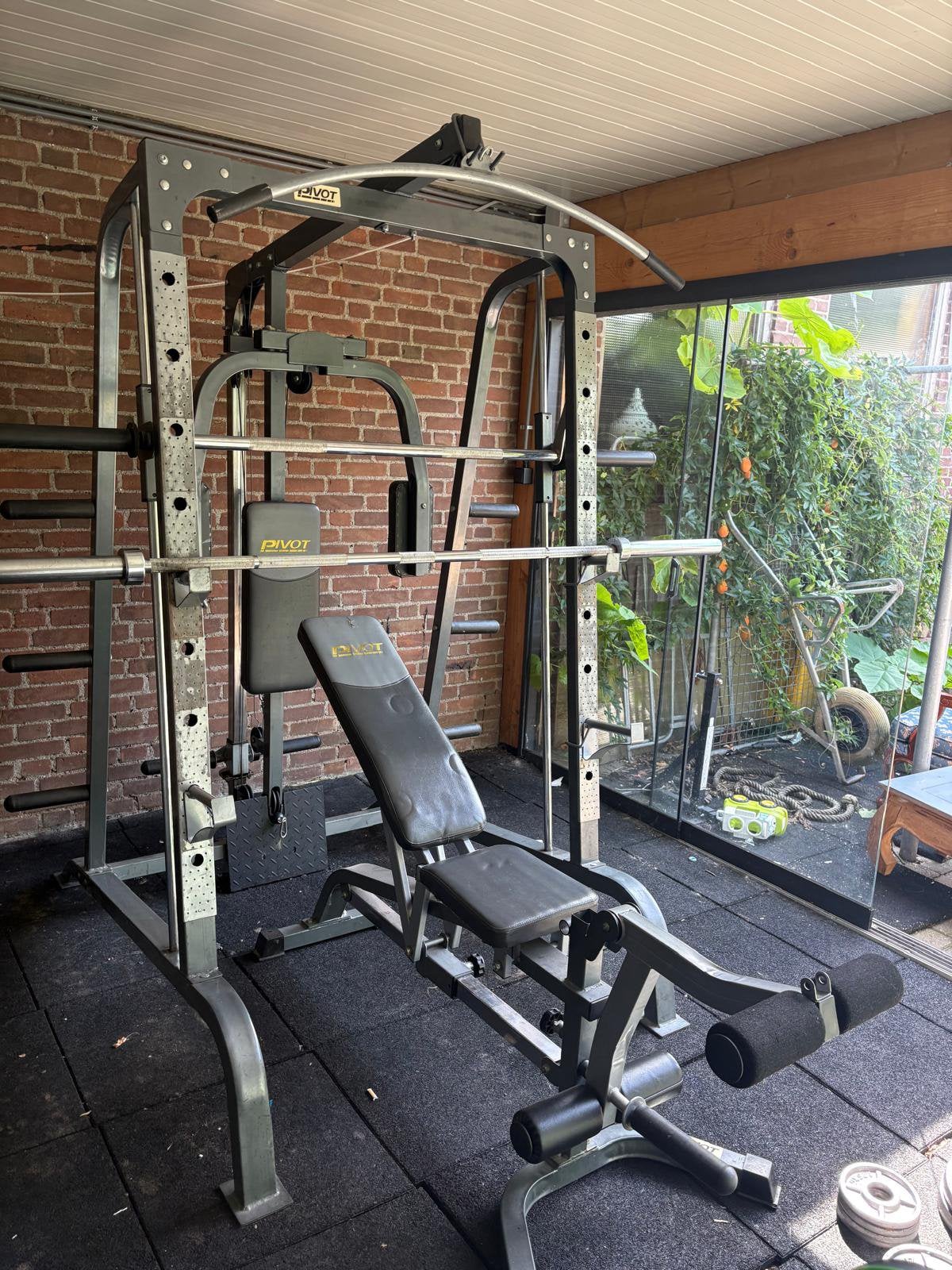 Fitness krachtstation + gewichten en accessoires, Ophalen, Zo goed als nieuw, Benen, Krachtstation