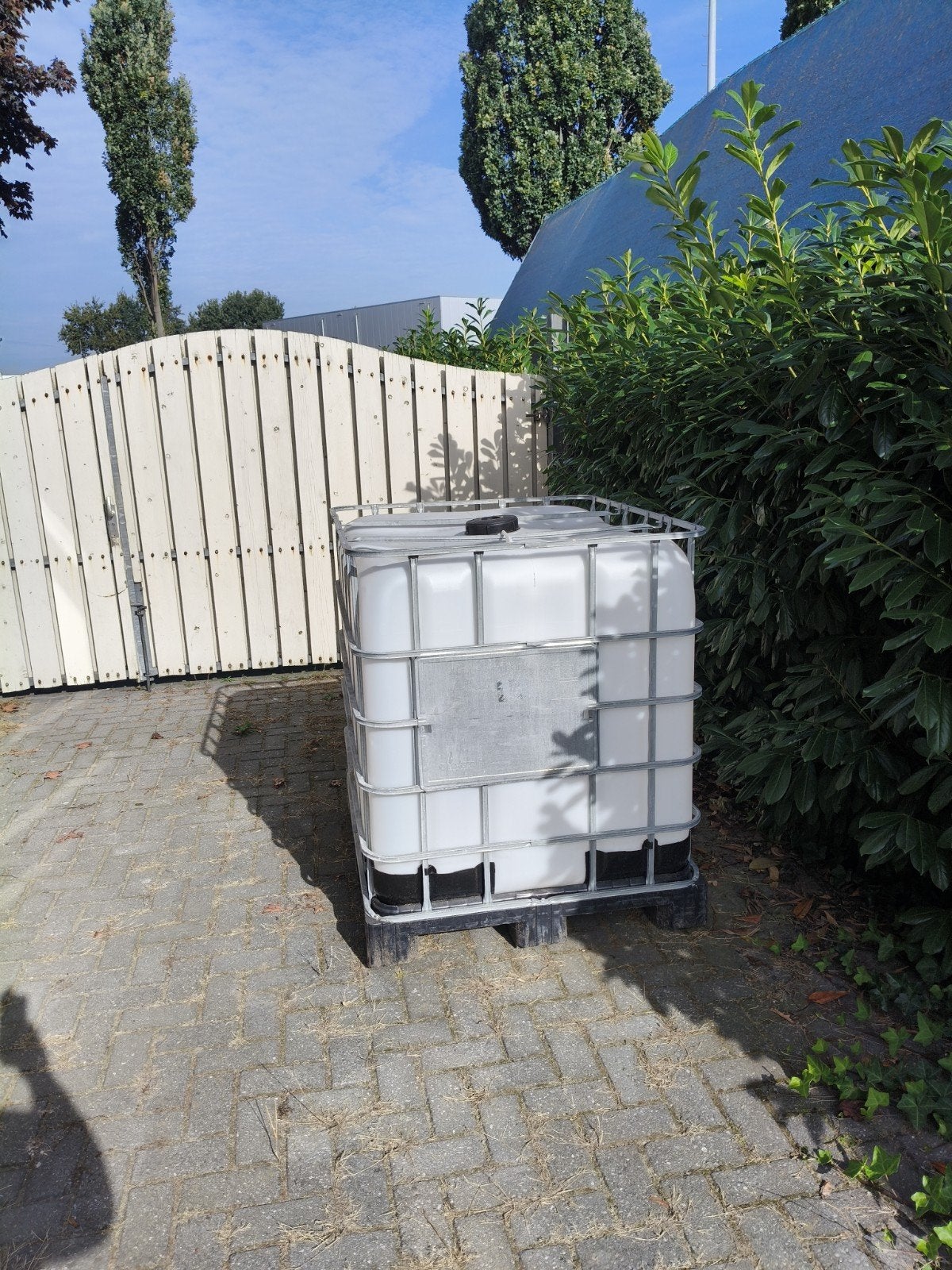 IBC container 1000 liter met kraantje, Ophalen, Kunststof, Gebruikt, Met kraantje