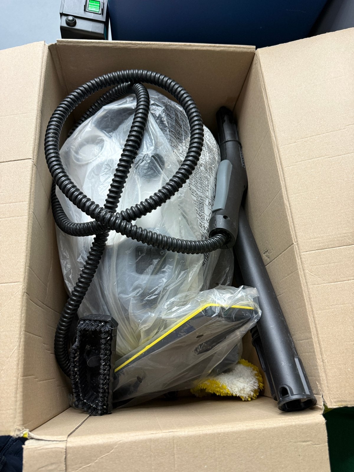 KARCHER SC4 STOOMMACHİNE, Ophalen, Zo goed als nieuw