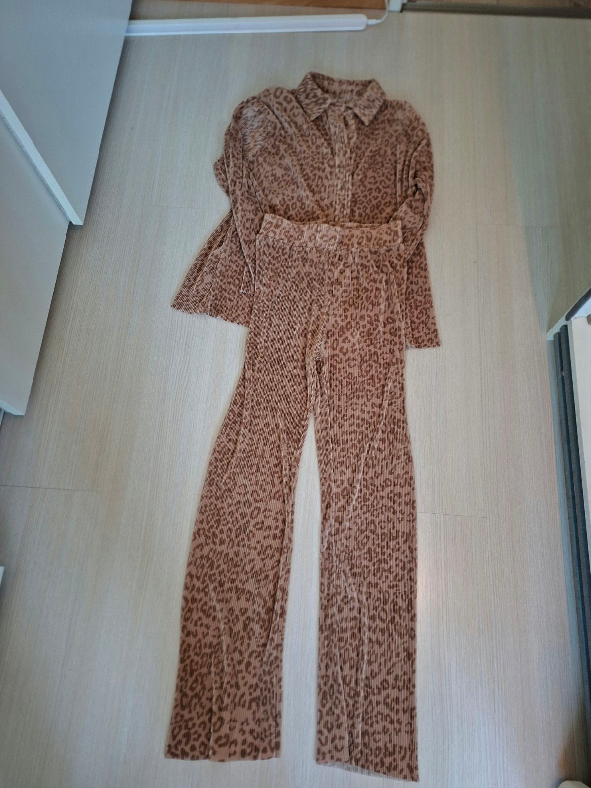 Refined Department leopard set maat S, Kleding | Dames, Refined Department, Ophalen of Verzenden, Zo goed als nieuw
