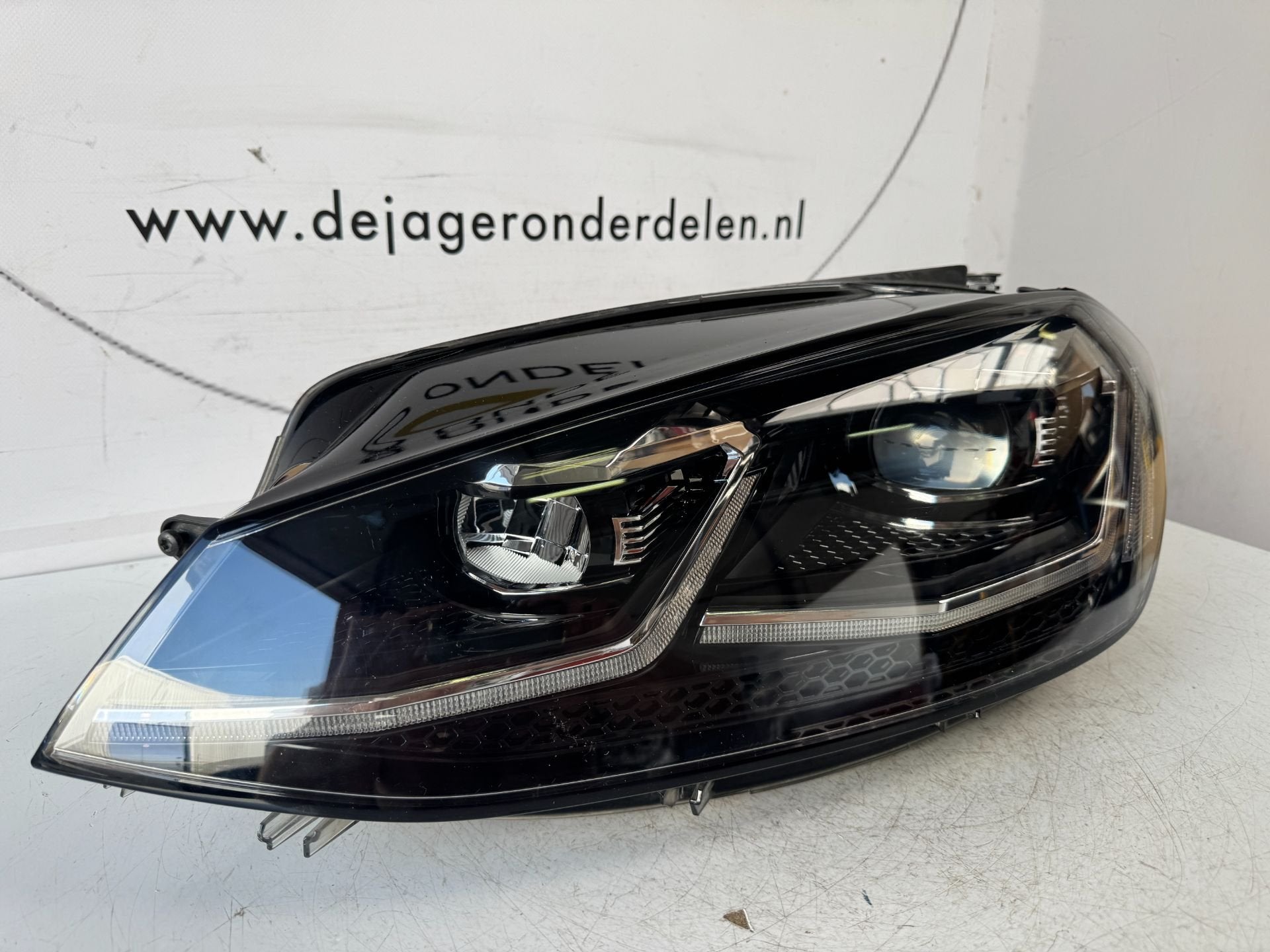 VW GOLF 7,5 7 R FACELIFT KOPLAMP LINKS VOL LED 5G1941081C, Gebruikt, Volkswagen, Volkswagen AG, Berliner Ring 2
38440  Wolfsburg, DE