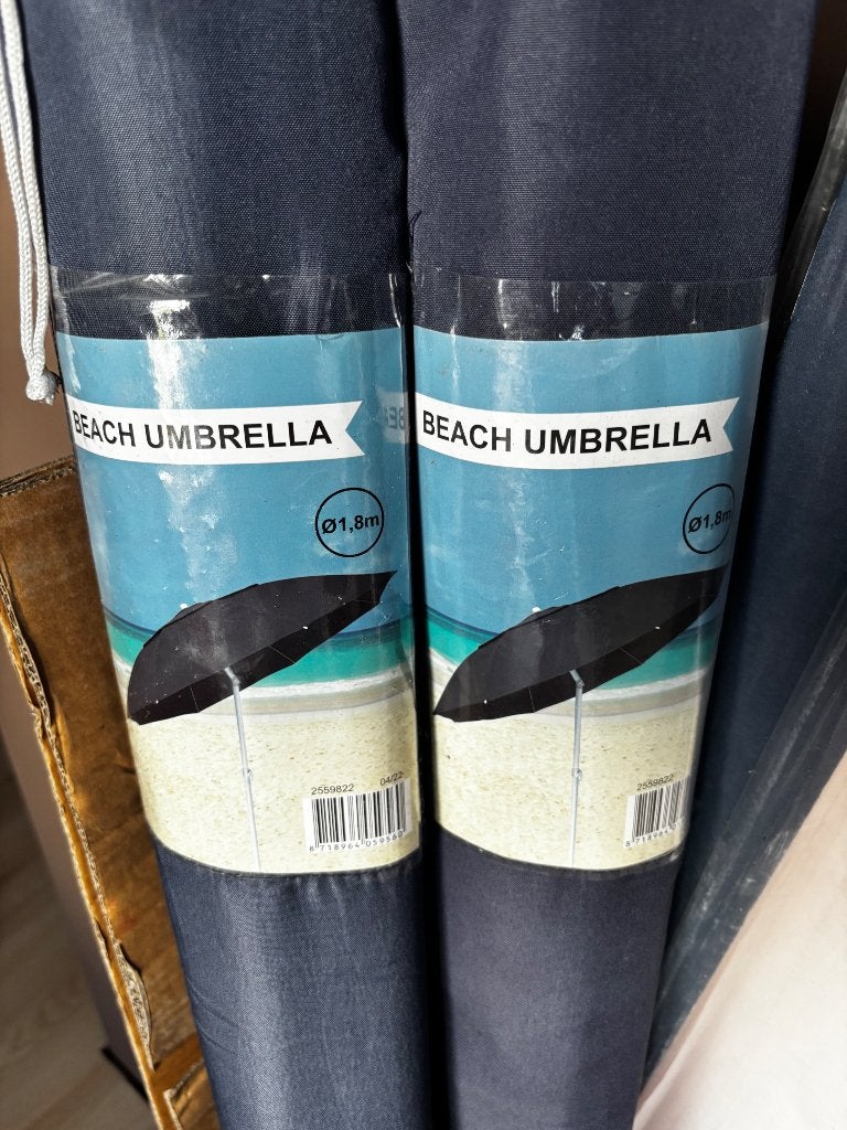 Strand parasol, Ophalen, Gebruikt, Kantelbaar, 1 tot 2 meter