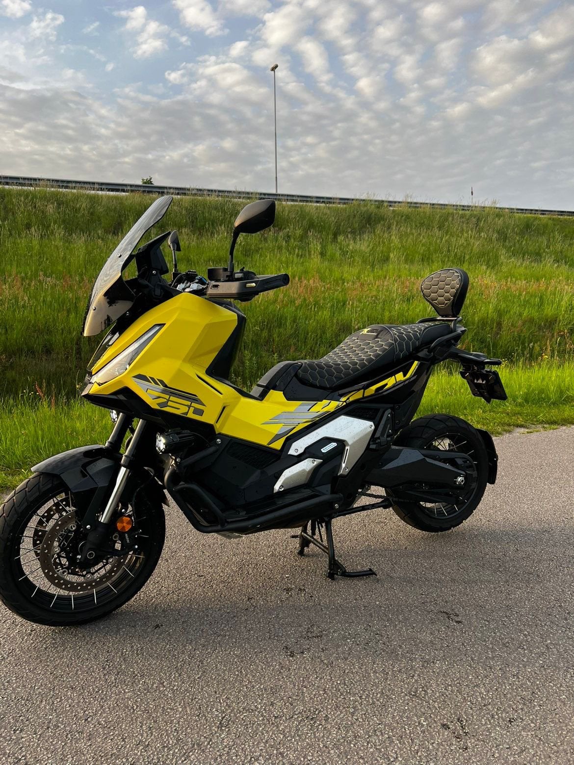 HONDA X ADV 2025 special edition, Motoren, Motoren | Honda, Scooter, Particulier, Automaat