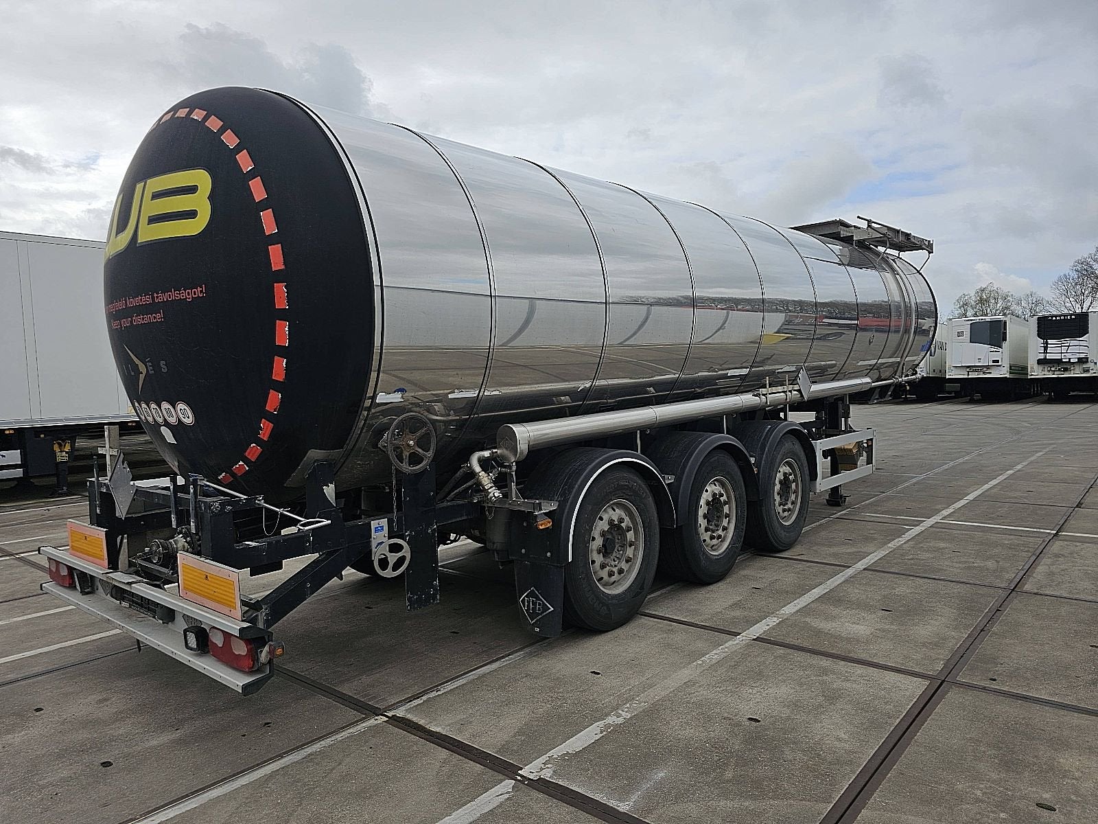 FELDBINDER TSA 33.3 33.000 liter oil, Overige kleuren, Bedrijf, ABS, Aanhangers en Opleggers
