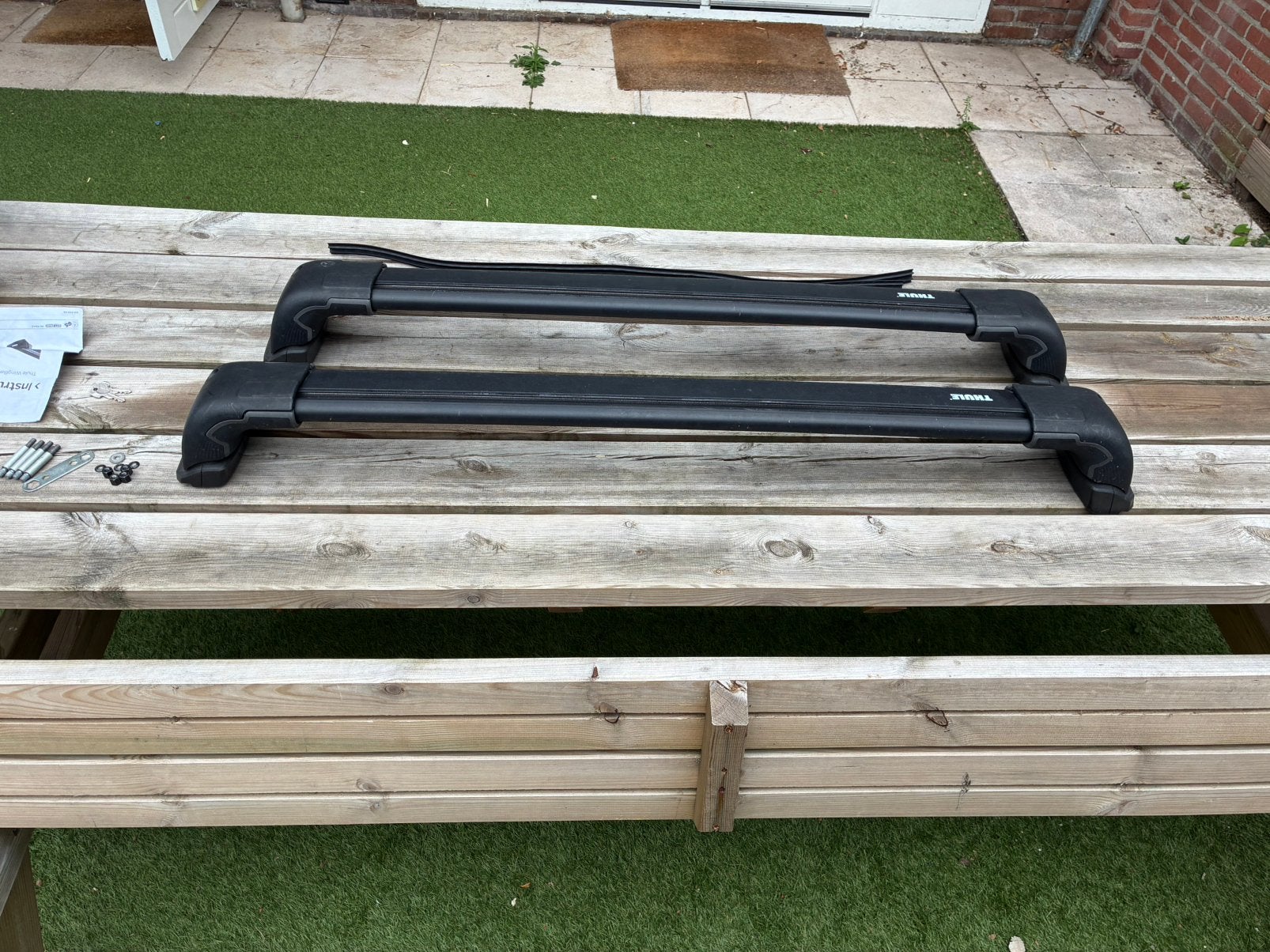 Thule WingBar Edge Black (959XB) Dakdragers + Sleutels & Tas, Auto diversen, Dakdragers, Ophalen, Zo goed als nieuw