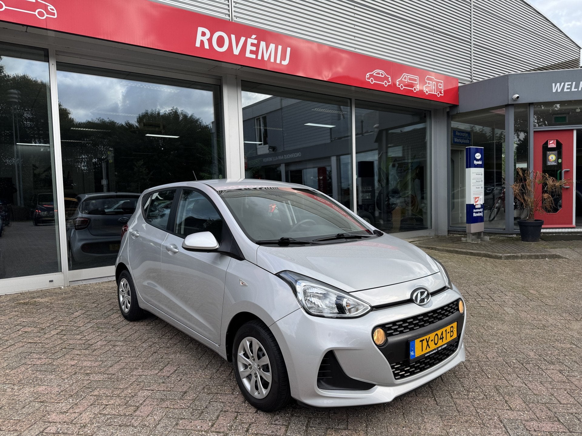 Hyundai i10 1.0i Comfort Cruise, Airco, EL Ramen. (bj 2018), Auto's, Voorwielaandrijving, Stof, Gebruikt, 4 stoelen