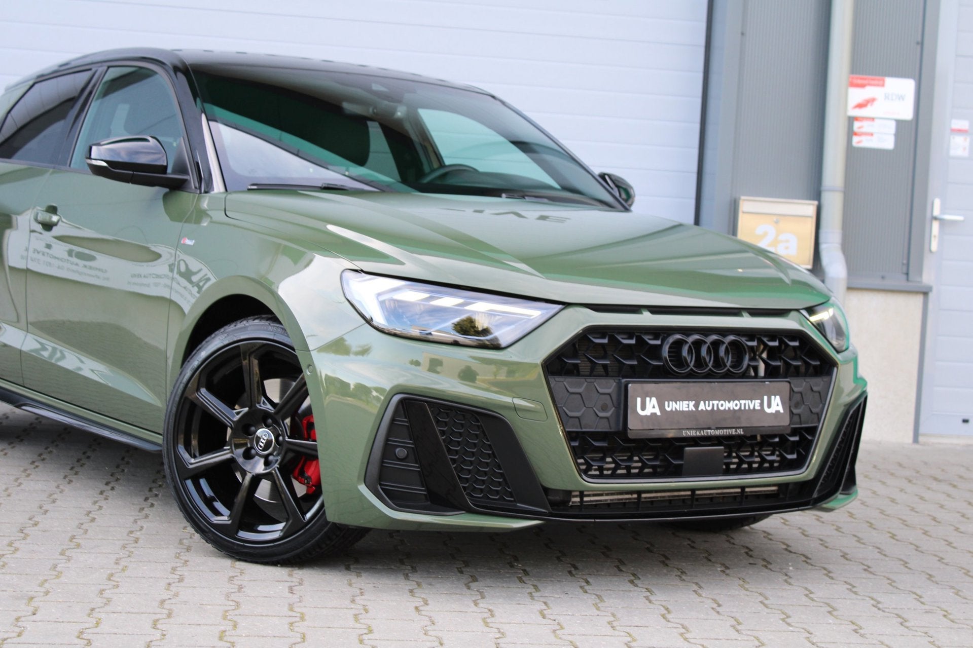 Audi A1 Sportback 40 TFSI COMPETITION | S LINE | SONOS | CAM, 1998 cc, Zwart, 4 cilinders, Bedrijf