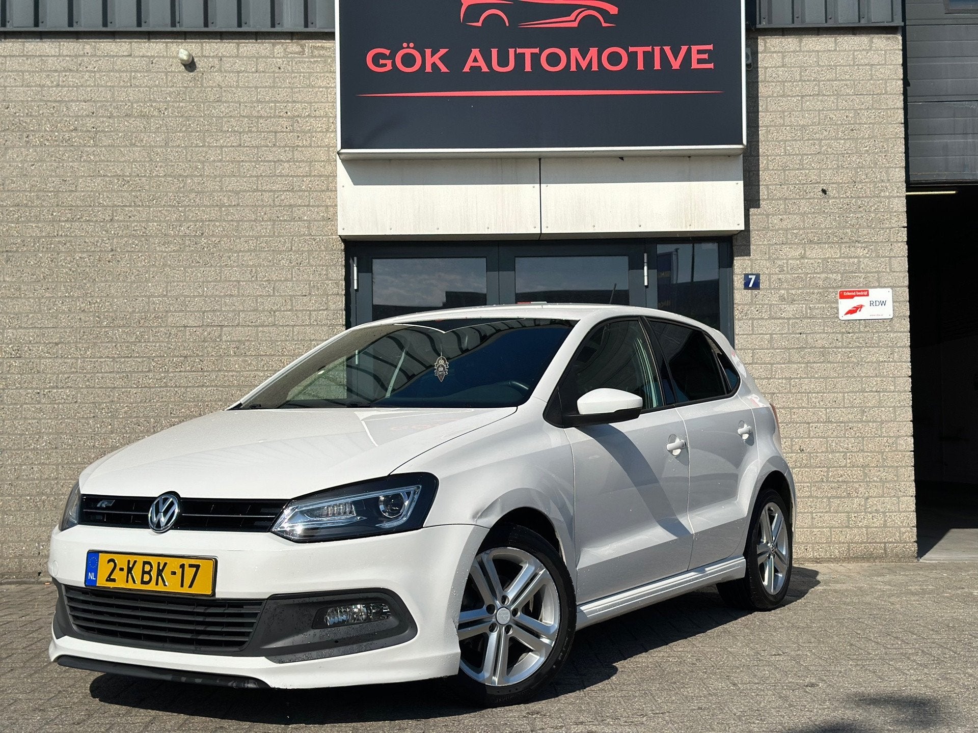 Volkswagen Polo 1.2 TSI Highline / 3x R-line / Clima / Navi, Auto's, Euro 5, 4 cilinders, Wit, Origineel Nederlands