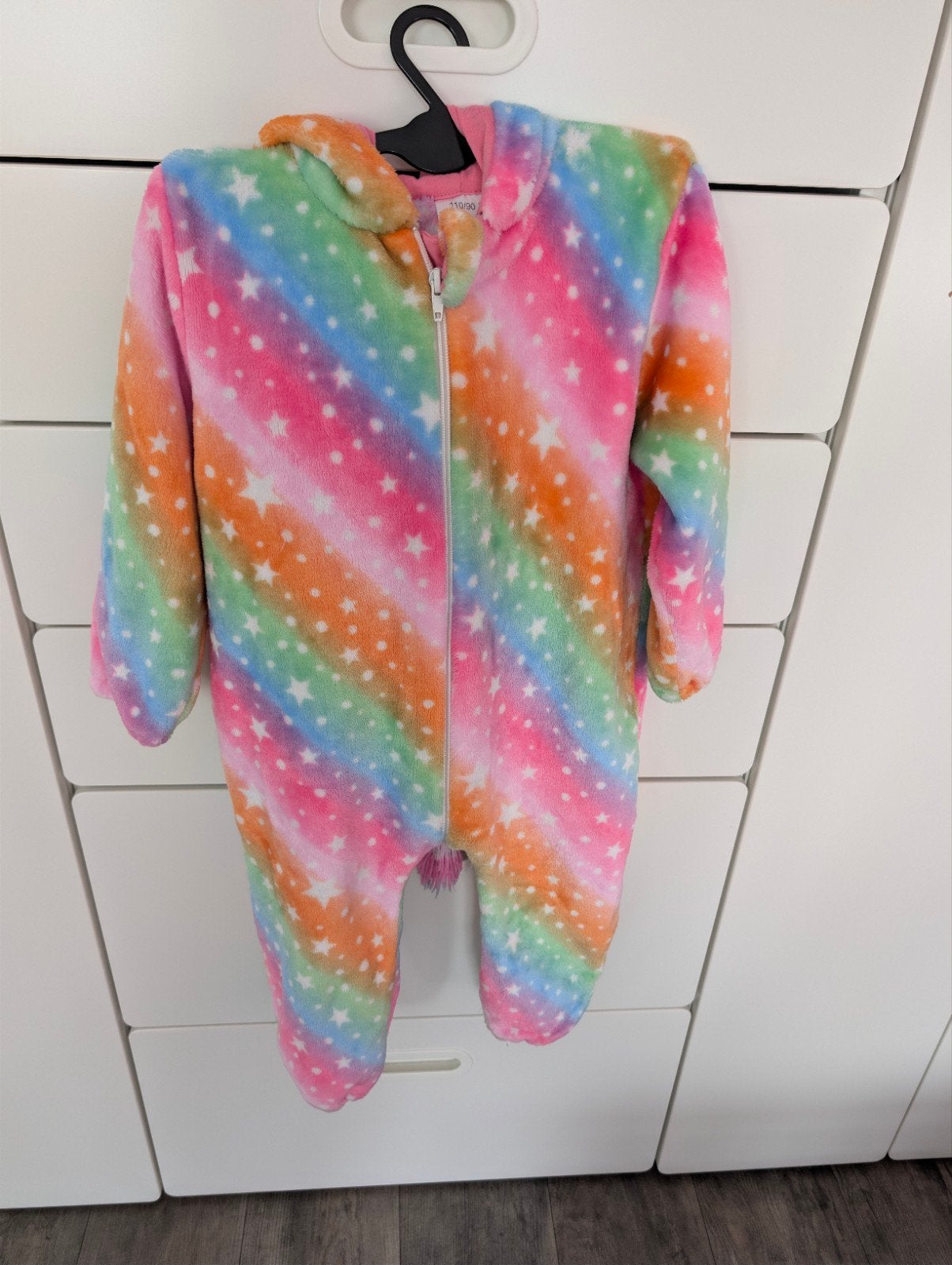 Eenhoorn onesie regenboogkleuren maat 110/90, Ophalen of Verzenden, Zo goed als nieuw, Meisje