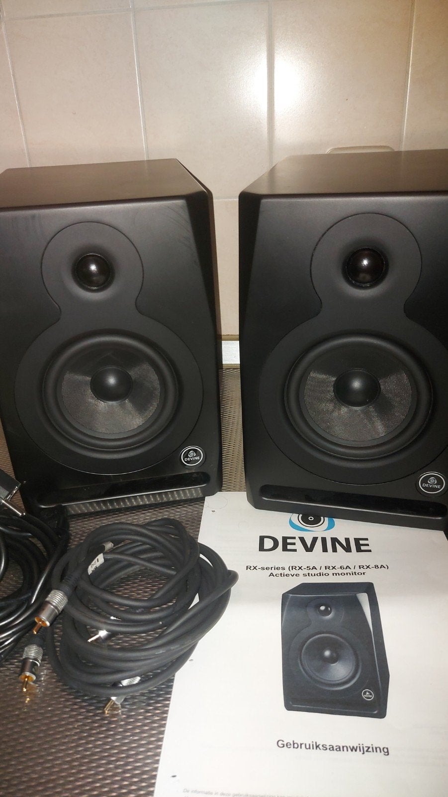 Devine RX-5A actieve studiomonitoren, Audio, Tv en Foto, Overige merken, Studiomonitor, Inclusief kabels, Ophalen of Verzenden