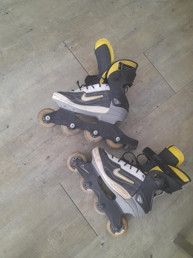 Nike skeelers in topstaat, Sport en Fitness, Skeelers, Ophalen of Verzenden, Zo goed als nieuw, Inline skates 4 wielen, Overige merken