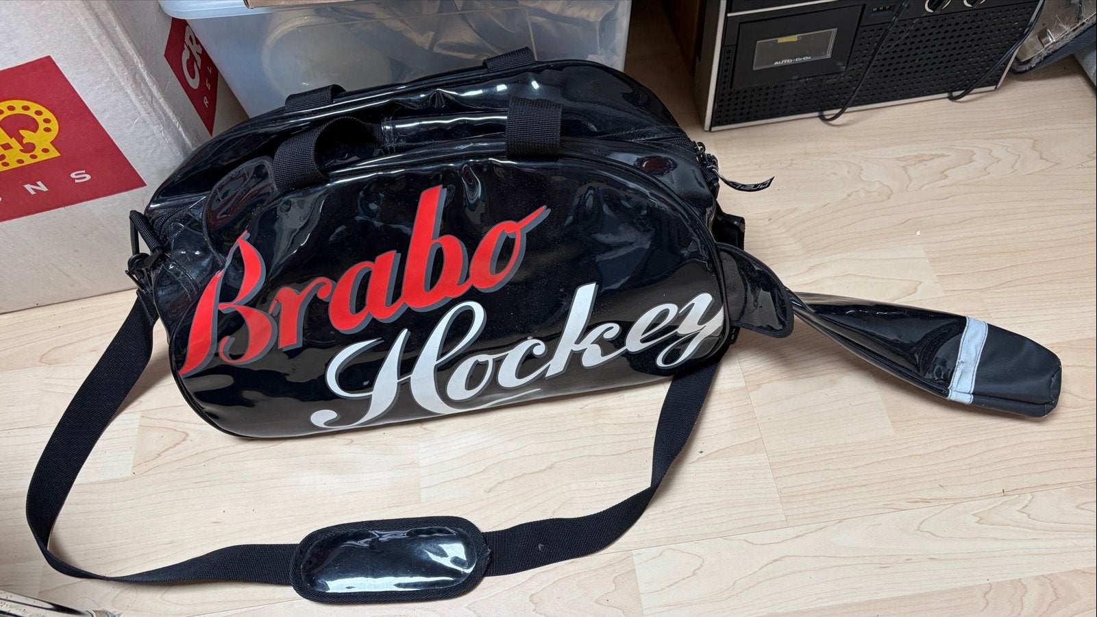 Brabo Hockeytas - Zwart met Rood/Wit Geruite Binnenkant, Ophalen of Verzenden, Gebruikt, Tas