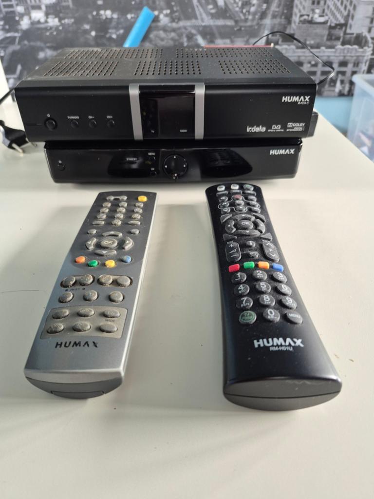Humax IR-FOX C TV Decoder met afstandsbedieningen, Ophalen, Gebruikt, Decoder