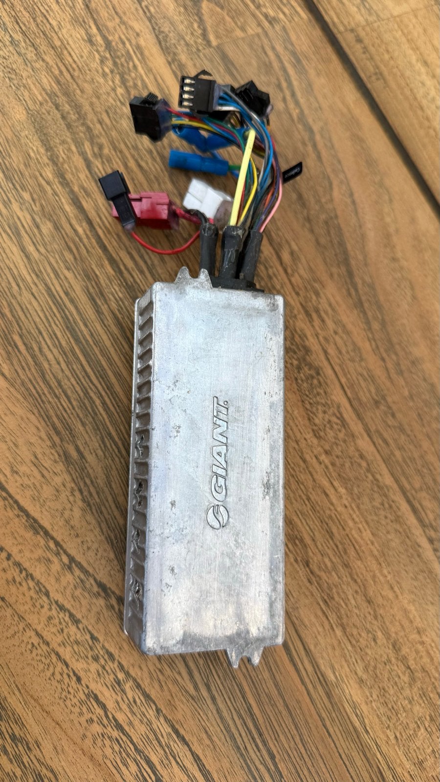 Giant e-bike controller - 243-D36FG-15V, Fietsen en Brommers, Fietsonderdelen, Elektrische fiets, Gebruikt, Overige typen, Ophalen of Verzenden