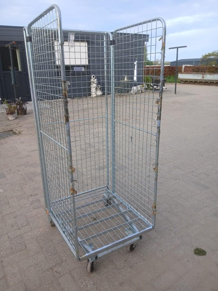 Rolcontainer / gasfles kar, Ophalen, Gebruikt
