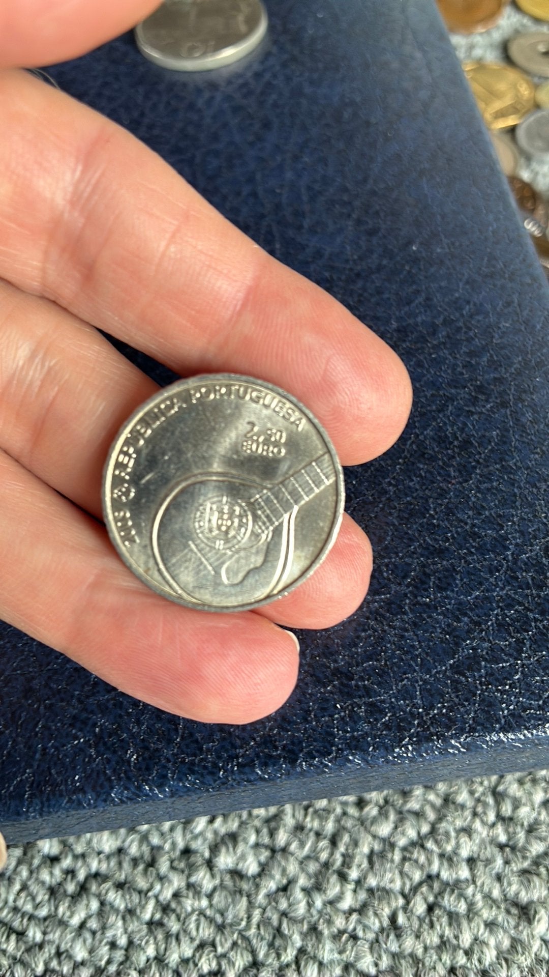 Portugal 2,5 euro 2002 Fado, Postzegels en Munten, Munten | Europa | Euromunten, Ophalen of Verzenden, Portugal, Overige waardes