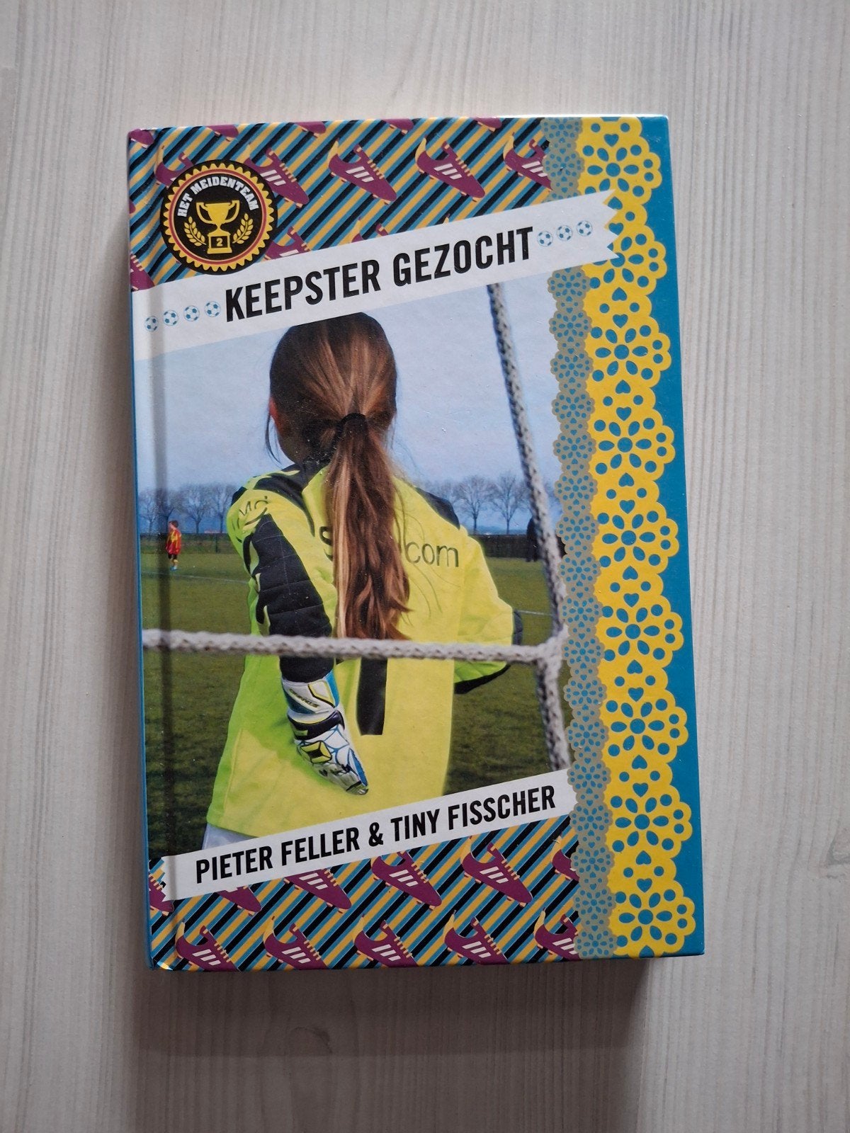 Keepster Gezocht - Het Meidenteam door Feller & Fisscher, Ophalen of Verzenden, Zo goed als nieuw, Pieter Feller & Tiny Fisscher