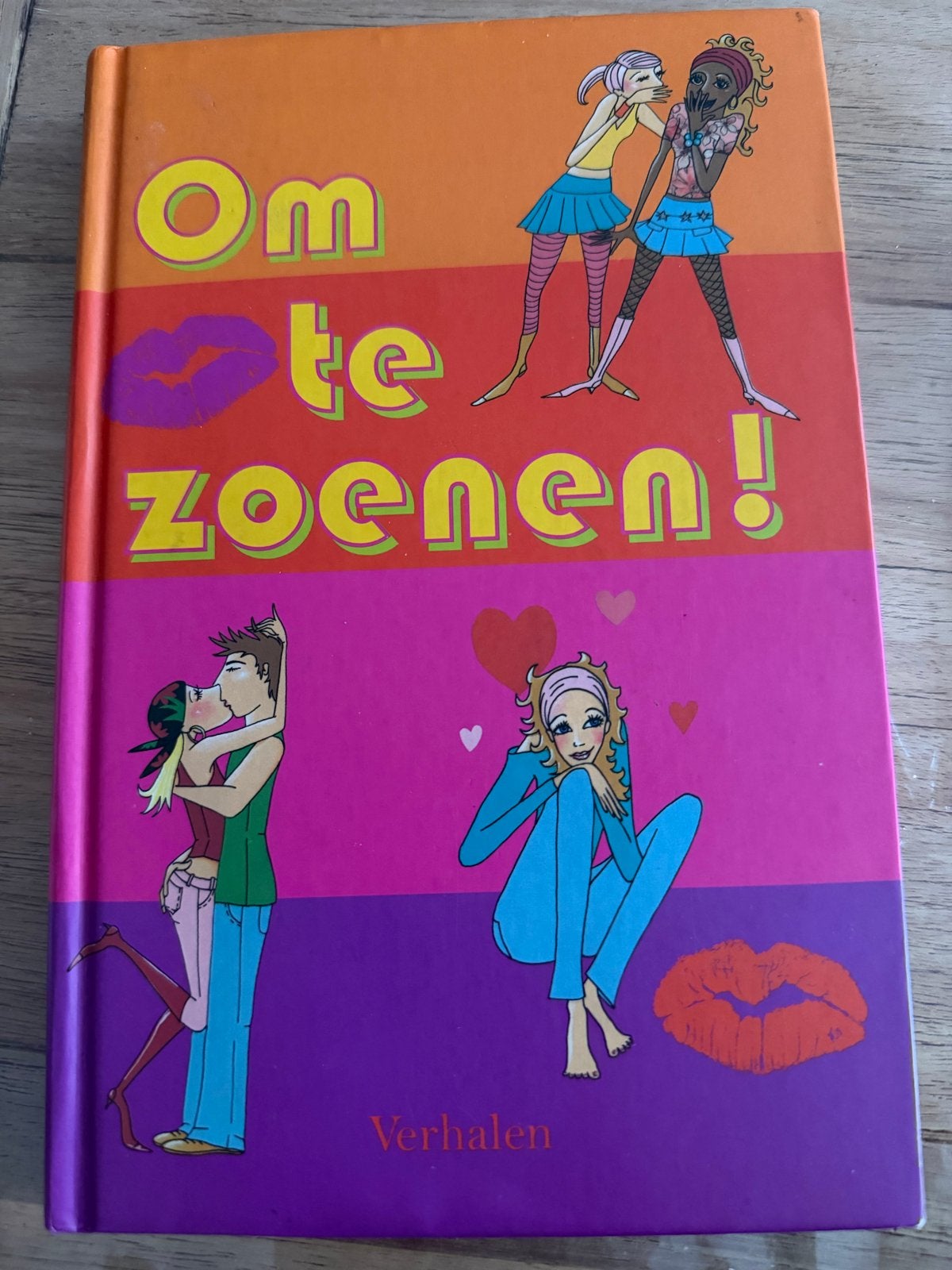 Om te zoenen! Verhalenbundel - Diverse Auteurs, Ophalen of Verzenden, Zo goed als nieuw, Fictie