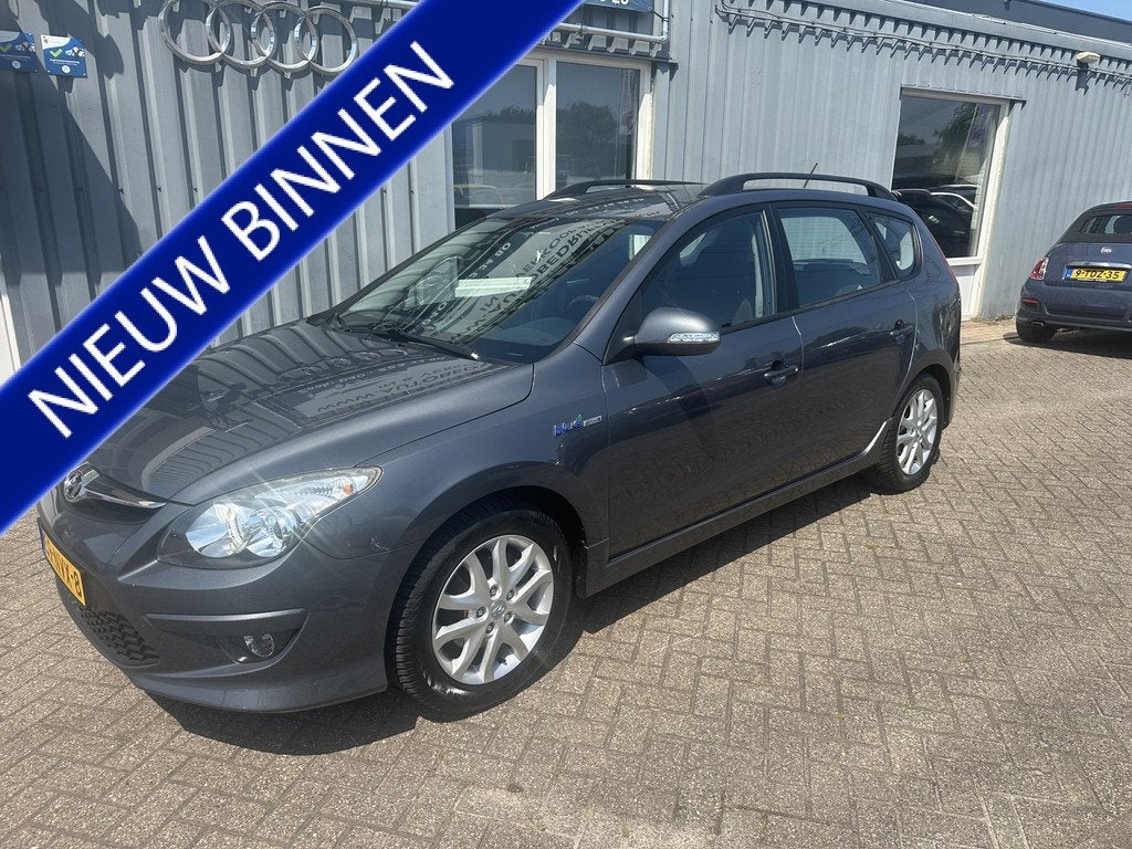 Hyundai I30 CW 1.6i i-Motion (bj 2010), Auto's, Voorwielaandrijving, Stof, Gebruikt, 4 cilinders