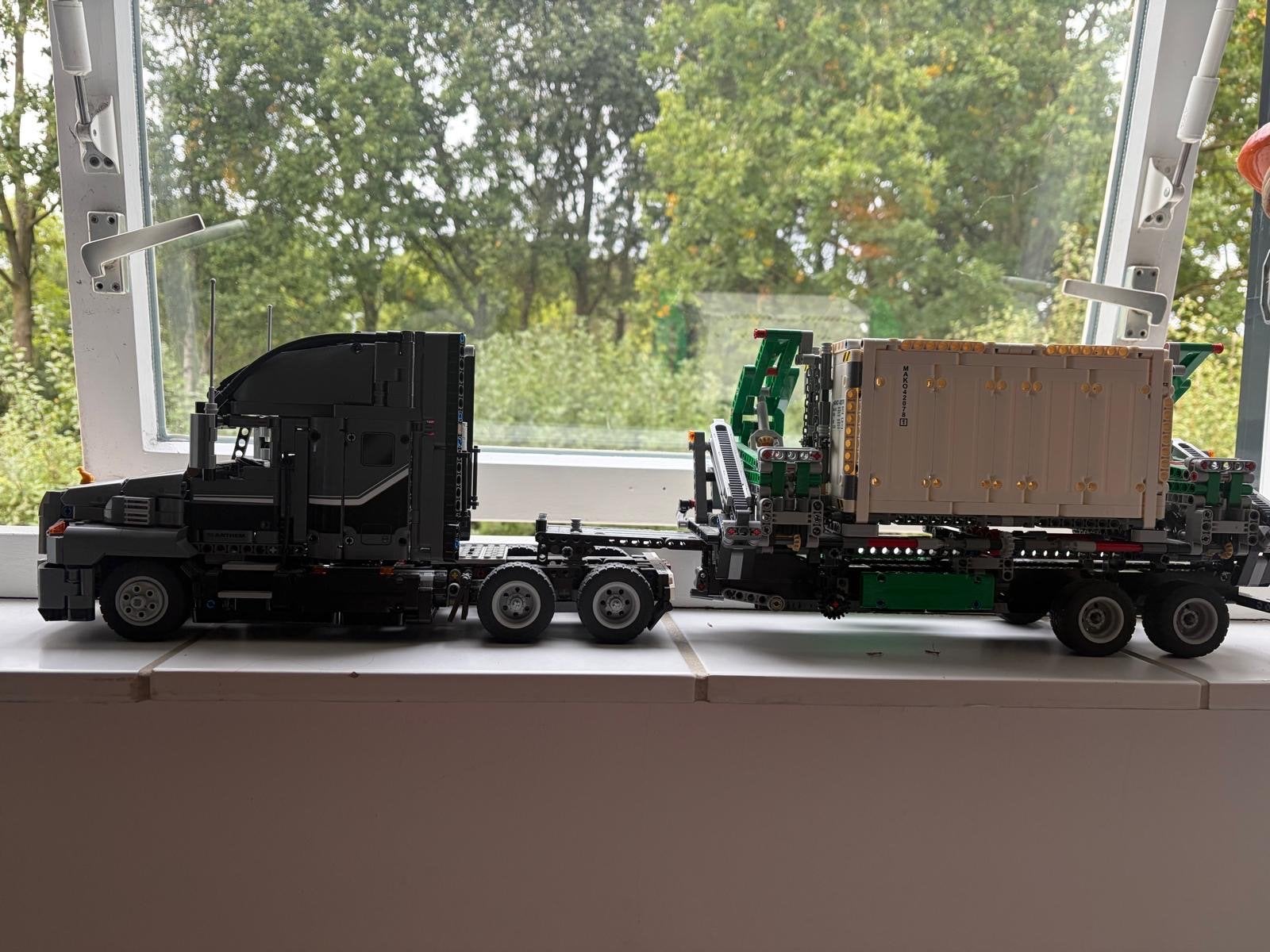 LEGO Technic Mack Anthem Vrachtwagen (42078), Ophalen, Zo goed als nieuw, Overige merken