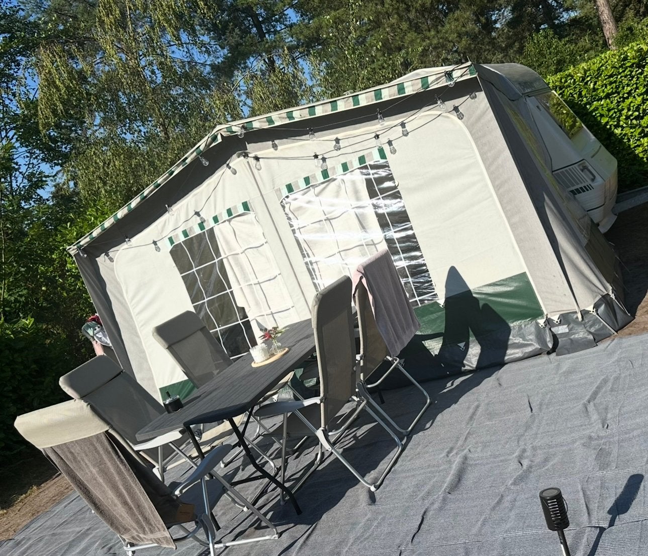 Caravan chateau chiara 380 1989, Ophalen, Zo goed als nieuw, Schuur, Met overkapping