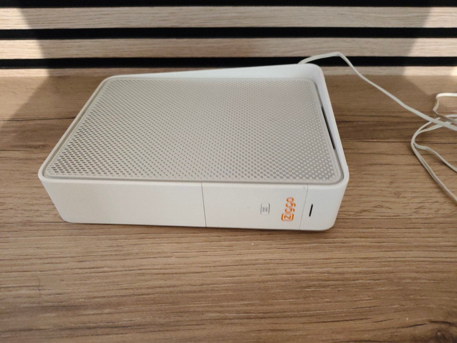 Ziggo Mediabox XL (wit en zwart) met afstandsbediening, Ophalen of Verzenden, Gebruikt, Harddiskrecorder