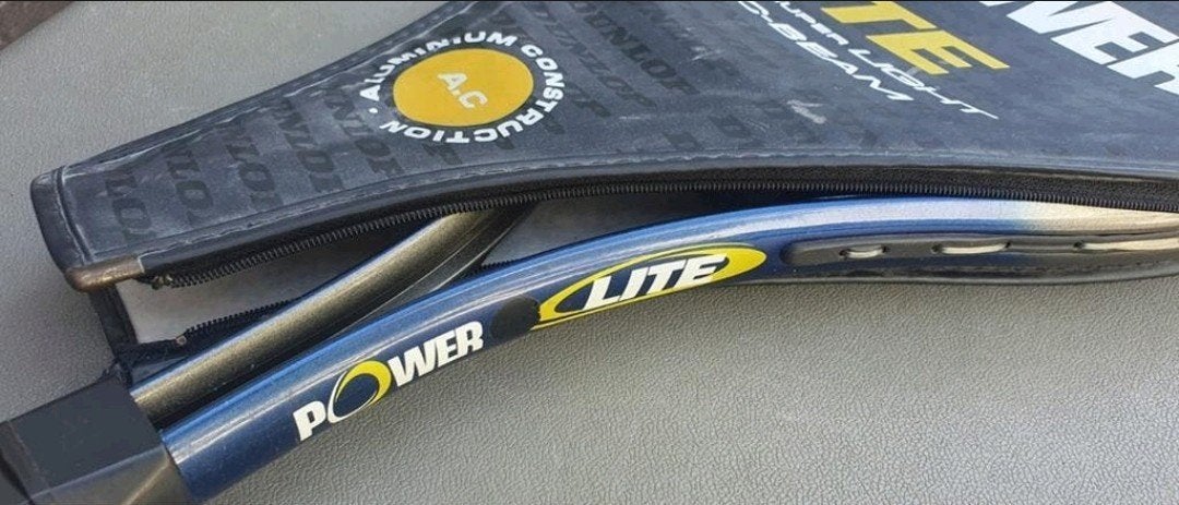 Dunlop Power Lite Ultra Super Light Alloy C-Beam
L4 grip
In, L4, Ophalen of Verzenden, Zo goed als nieuw, Racket
