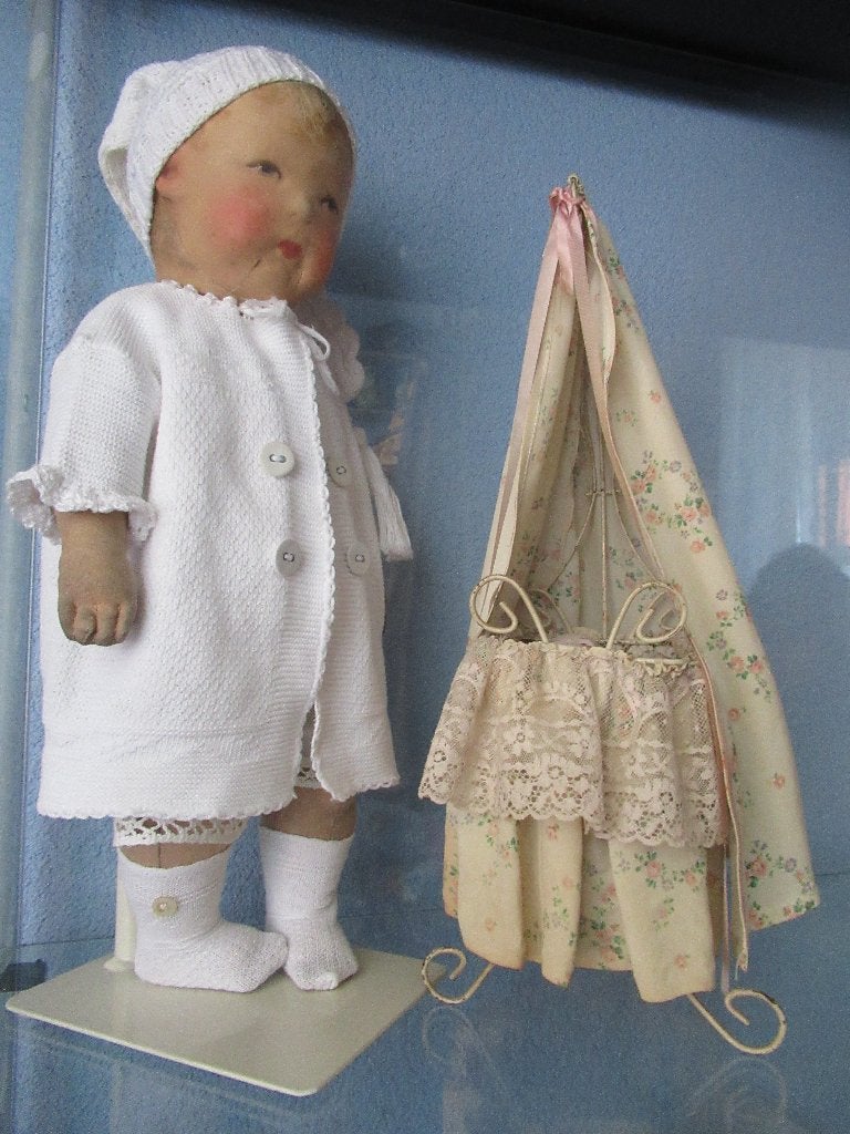 ANTIEKE KKATHE KRUSE BREDE HEUPEN VERZENDEN MOGELIJK, Antiek en Kunst, Ophalen