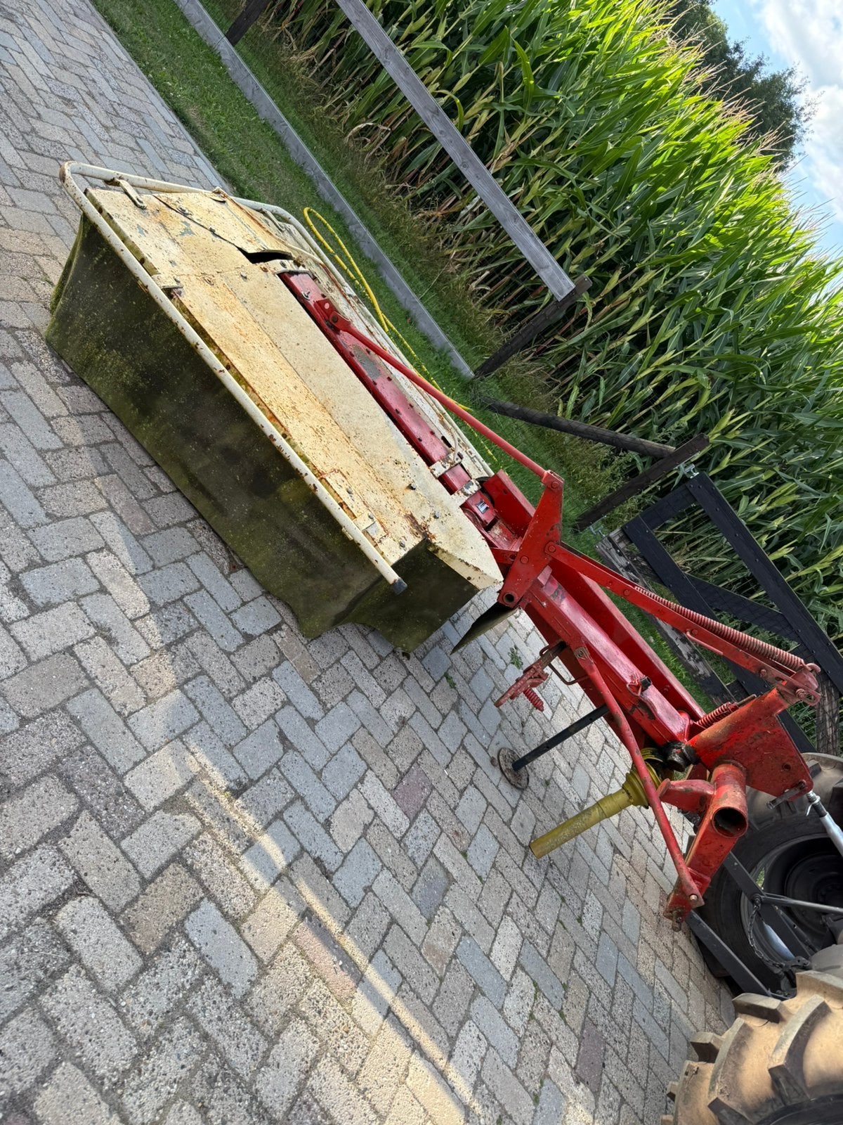 Pz 165 cirkelmaaier, Ophalen, Weidebouw